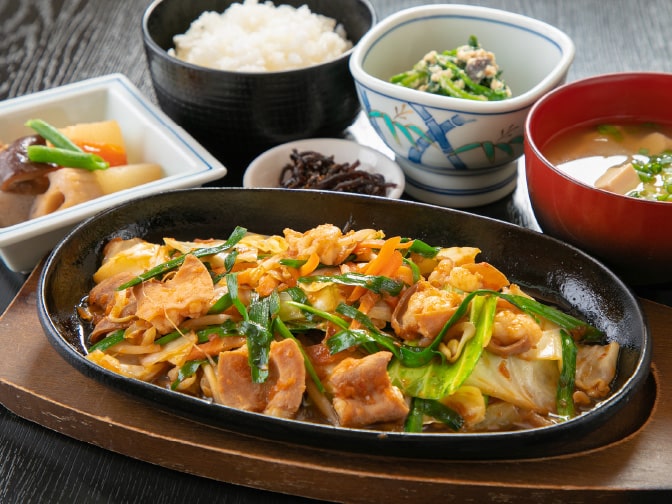 ホルモン炒め定食